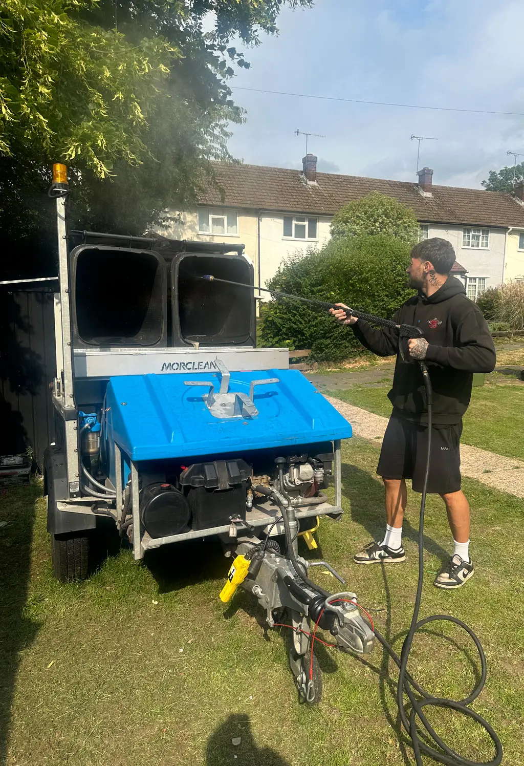 Eco-friendly residential, commercial and industrial wheelie bin cleaning by Taylor’s Wheelie Cleans in Hertfordshire
